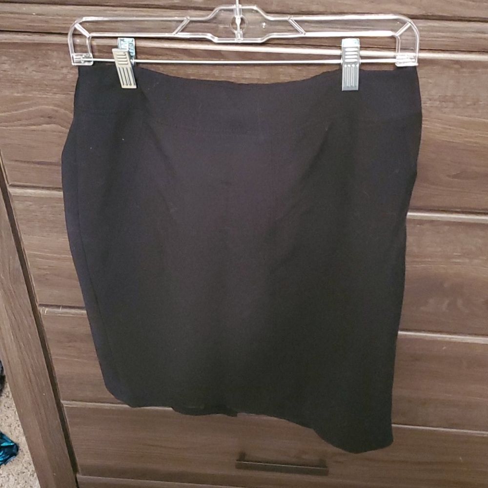 Black pencil skirt